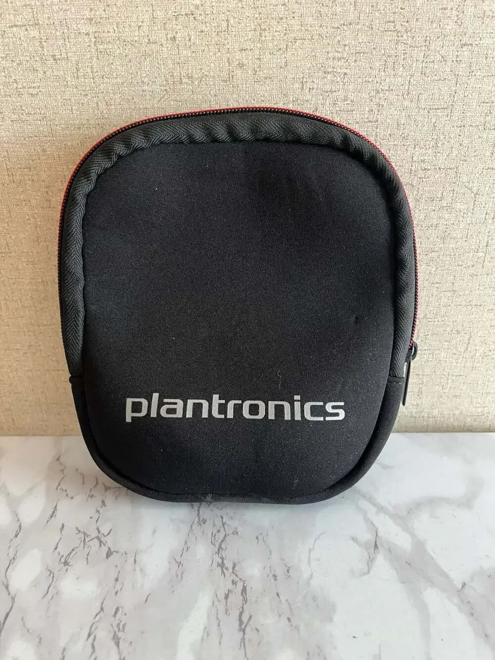 Plantronics Voyager Focus UC B825 Wireless Stereo Headset